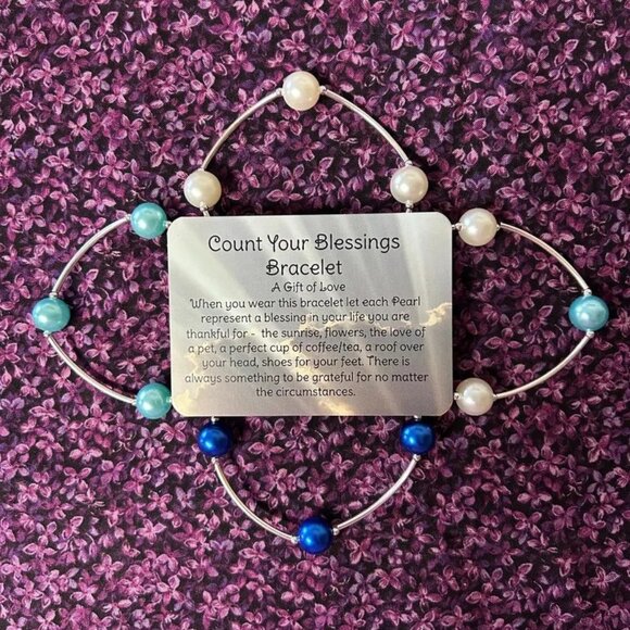 Gift of Love Blessing Bracelet Aqua/pearl stretchy scripture card Small 6"- 6.5" - Picture 6 of 8